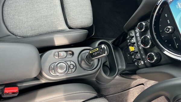 Used MINI Hatch 2022 for sale - 76079026: Photo 10