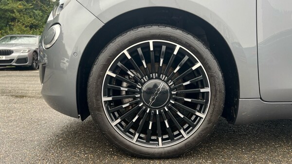 Used Fiat 500 2021 for sale - 76124311: Photo 17