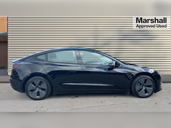 Used Tesla Model 3 2021 for sale - 75929998: Photo
