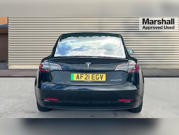 Used Tesla Model 3 2021 for sale - 75929998: Photo