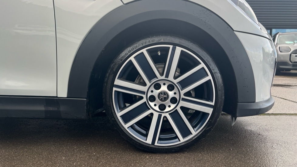 Used MINI Convertible 2022 for sale - 76647873: Photo 14