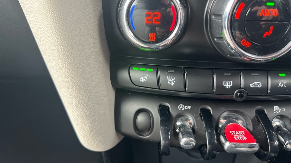 Used MINI Convertible 2022 for sale - 76647873: Photo 29