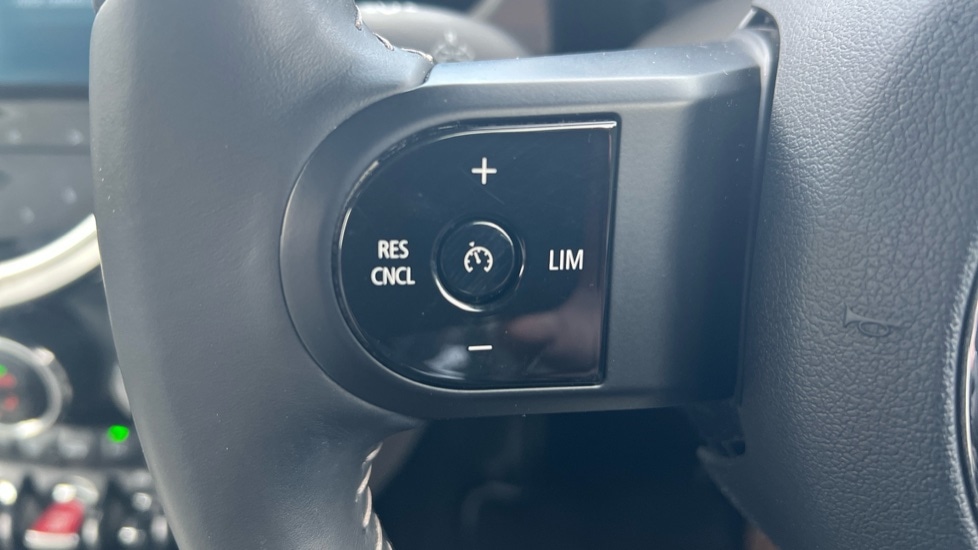 Used MINI Convertible 2022 for sale - 76647873: Photo 30