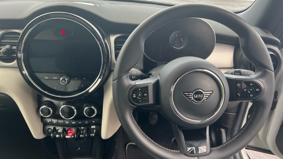 Used MINI Convertible 2022 for sale - 76647873: Photo 5