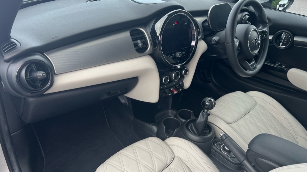 Used MINI Convertible 2022 for sale - 76647873: Photo 7