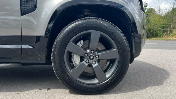 Used Land Rover Defender 2024 for sale - 75466784: Photo 20