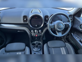 Used MINI Countryman 2021 for sale - 76927760: Photo