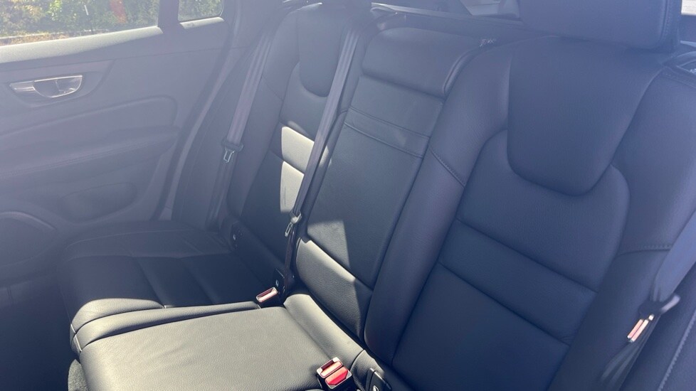 Used Volvo V60 2019 for sale - 76015009: Photo 14