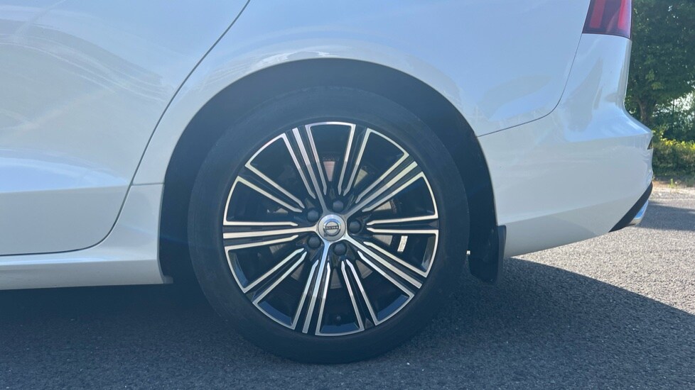Used Volvo V60 2019 for sale - 76015009: Photo 18