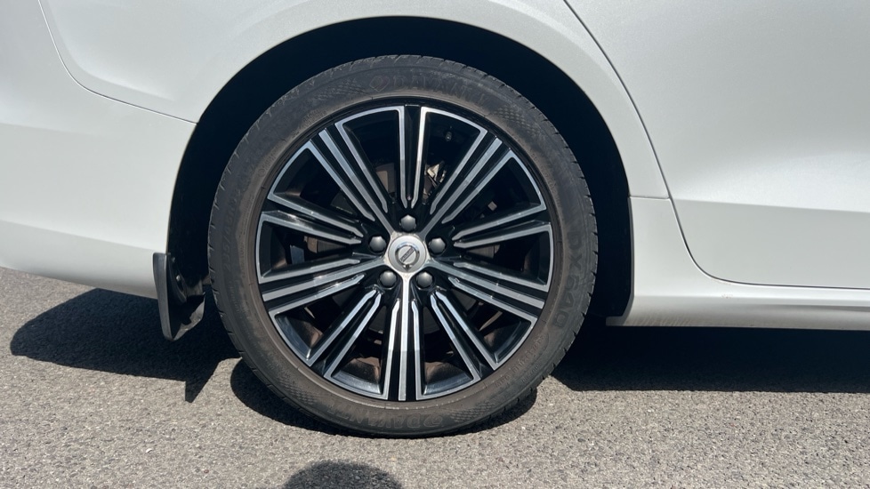 Used Volvo V60 2019 for sale - 76015009: Photo 19