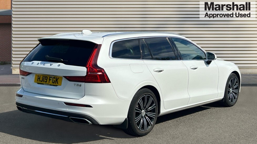 Used Volvo V60 2019 for sale - 76015009: Photo 3