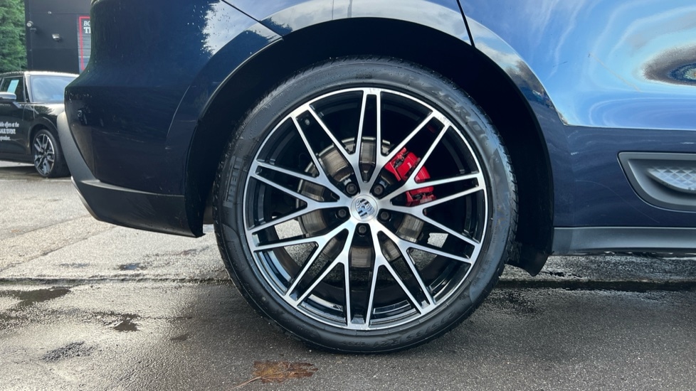 Used Porsche Macan 2022 for sale - 76623555: Photo 19