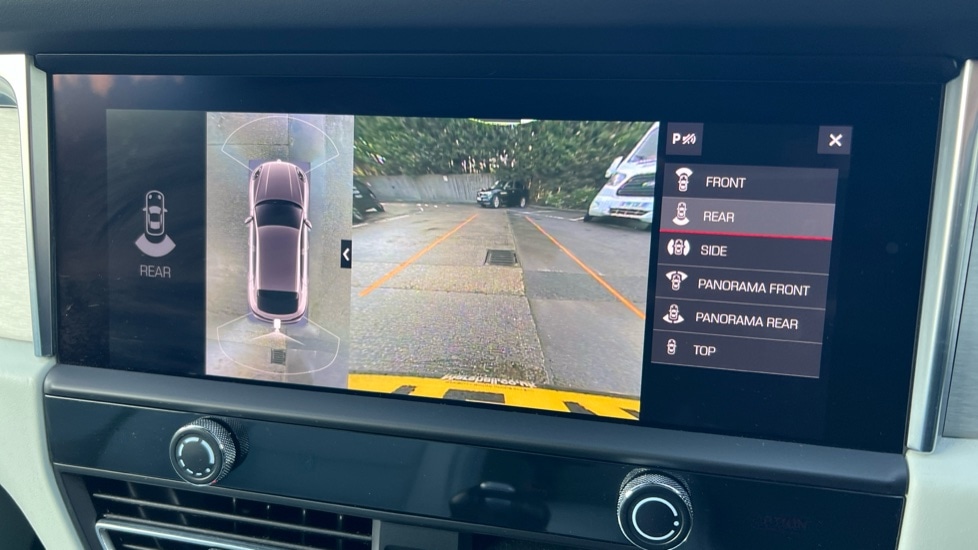 Used Porsche Macan 2022 for sale - 76623555: Photo 21