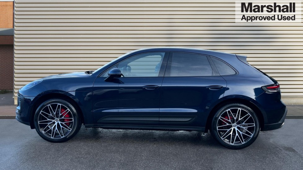 Used Porsche Macan 2022 for sale - 76623555: Photo 6