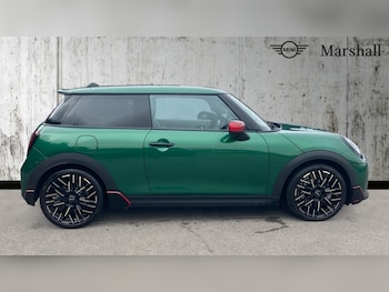 Used MINI Cooper 2024 for sale - 75580099: Photo