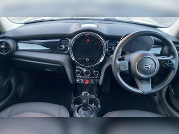 Used MINI Hatch 2021 for sale - 76874475: Photo