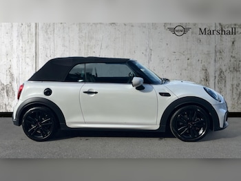 Used MINI Convertible 2023 for sale - 76145956: Photo 3