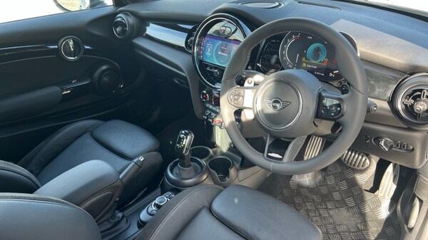 Used MINI Convertible 2023 for sale - 76145956: Photo 6