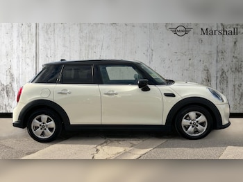 Used MINI Hatch 2022 for sale - 76328185: Photo