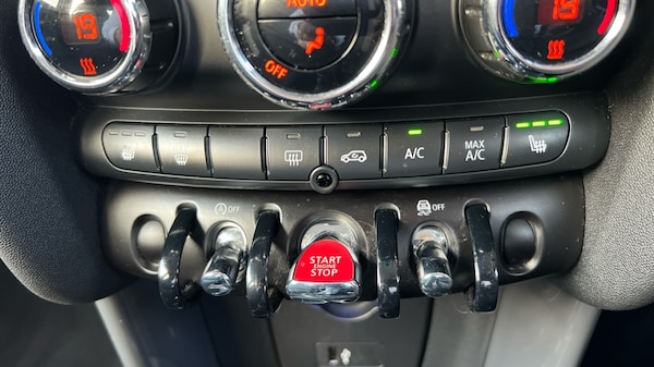 Used MINI Hatch 2021 for sale - 76168808: Photo 30