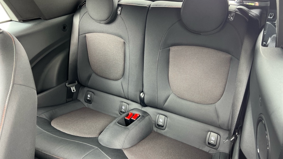 Used MINI Convertible 2023 for sale - 76442106: Photo 12