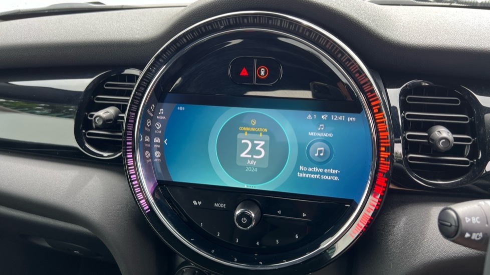 Used MINI Convertible 2023 for sale - 76442106: Photo 8