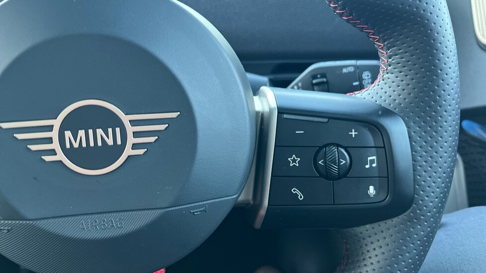 Used MINI Aceman 2025 for sale - 76255059: Photo 18