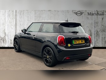 Used MINI Hatch 2022 for sale - 76869499: Photo