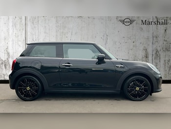 Used MINI Hatch 2022 for sale - 76869499: Photo