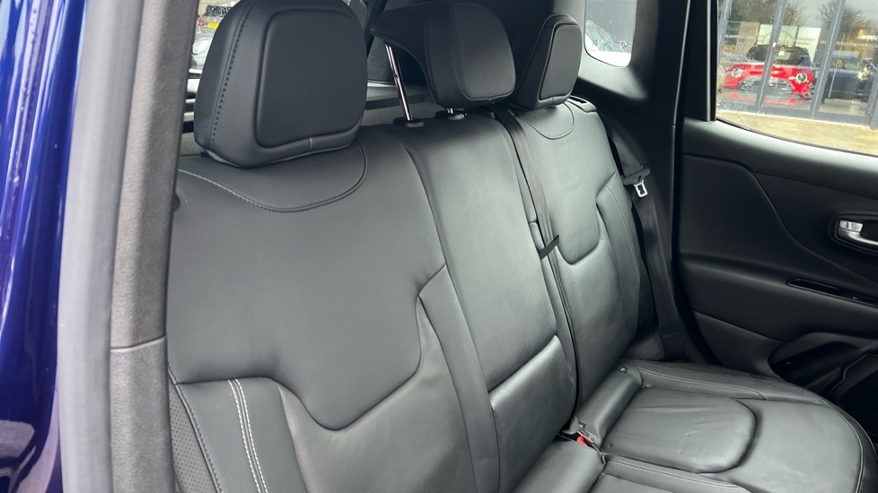 Used Jeep Renegade 2021 for sale - 76874656: Photo 9