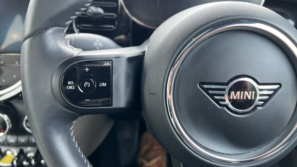 Used MINI Hatch 2022 for sale - 76328260: Photo 17