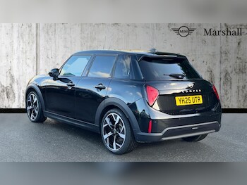 Used MINI Cooper 2025 for sale - 76901420: Photo
