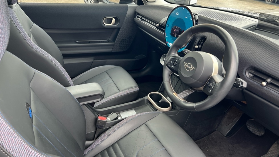 Used MINI Cooper 2024 for sale - 76766240: Photo 6