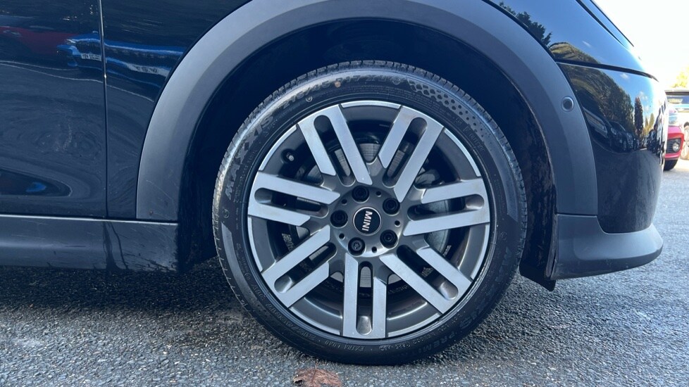 Used MINI Cooper 2025 for sale - 76254985: Photo 14