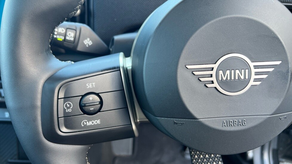 Used MINI Cooper 2025 for sale - 76254985: Photo 17