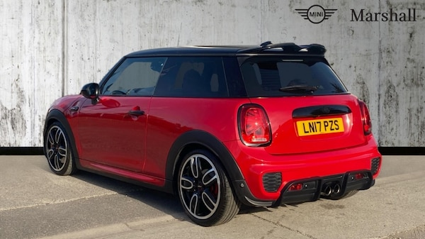 Used MINI Hatch 2017 for sale - 76217170: Photo 2