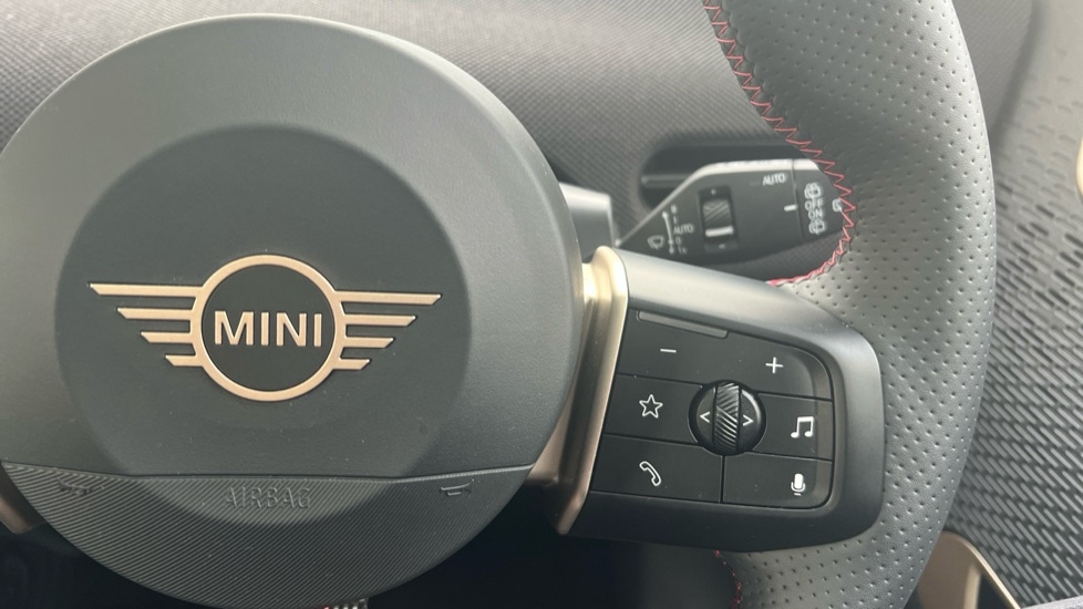 Used MINI Cooper 2024 for sale - 76652564: Photo 18