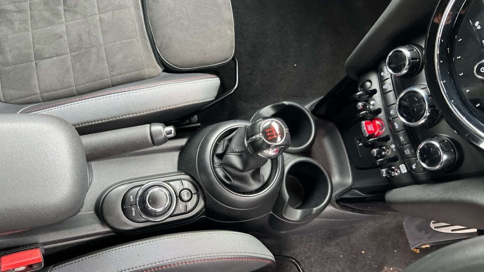 Used MINI Hatch 2022 for sale - 76870402: Photo 10