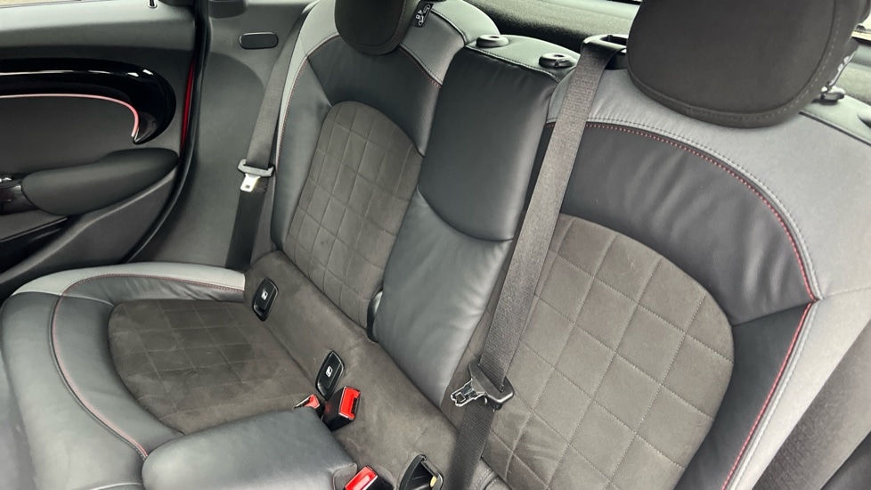 Used MINI Hatch 2022 for sale - 76870402: Photo 12