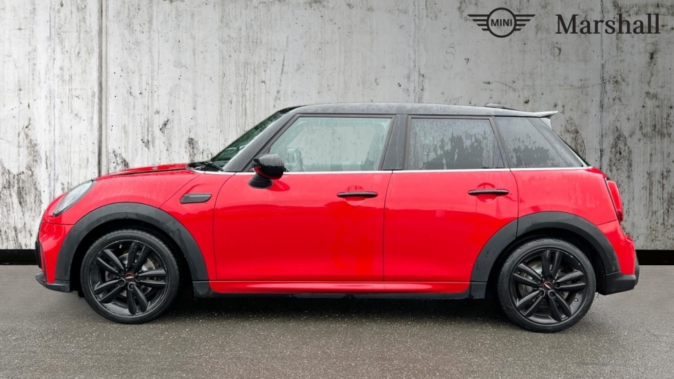 Used MINI Hatch 2022 for sale - 76870402: Photo 24