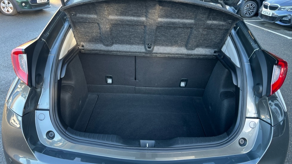 Used Honda Civic 2017 for sale - 76872607: Photo 15