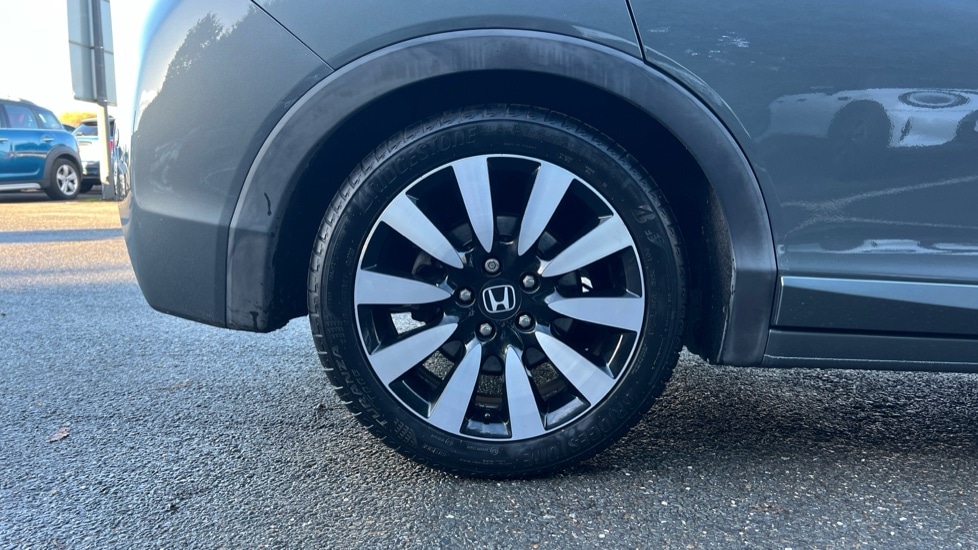 Used Honda Civic 2017 for sale - 76872607: Photo 19