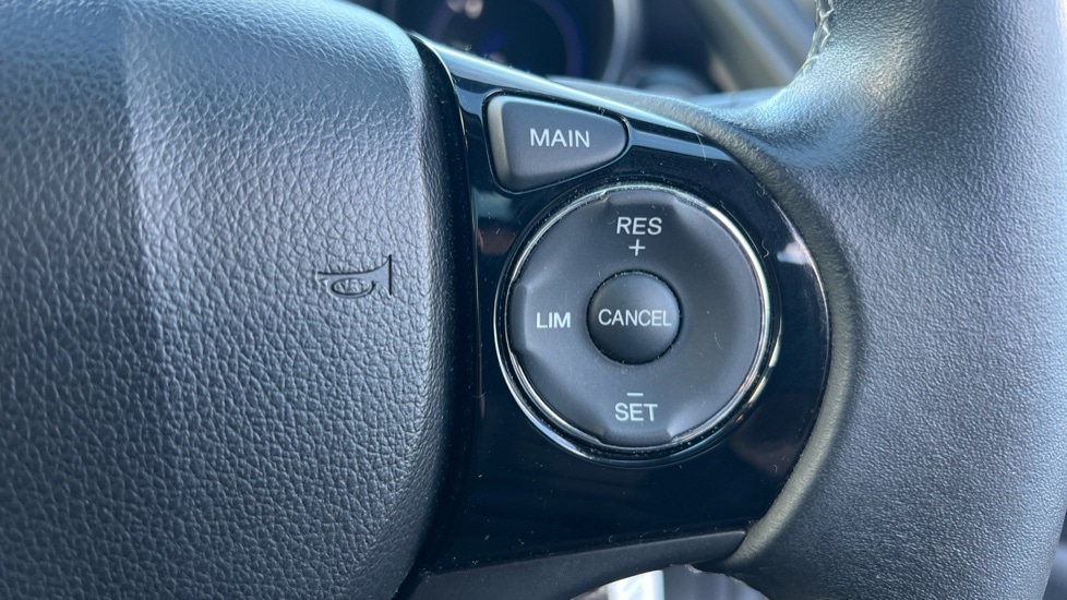 Used Honda Civic 2017 for sale - 76872607: Photo 24