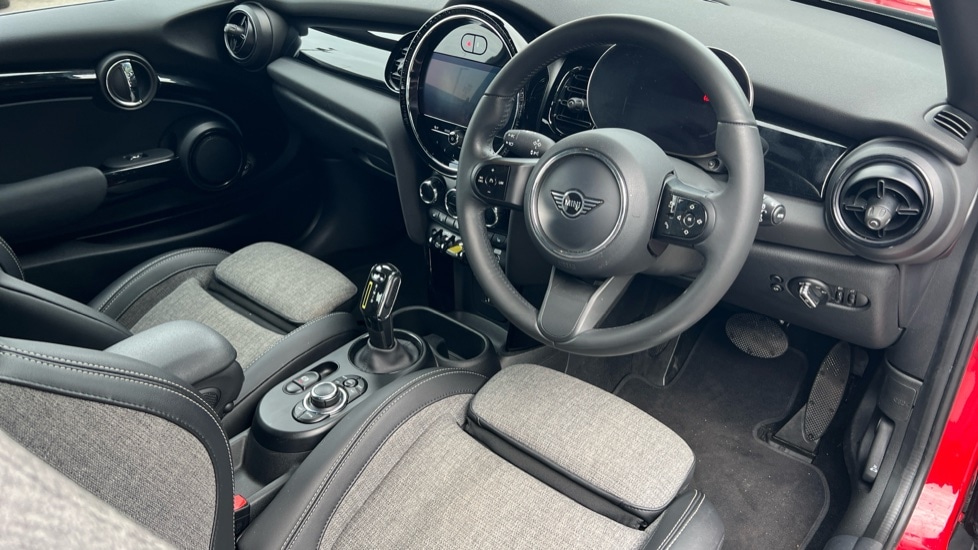 Used MINI Hatch 2022 for sale - 76871691: Photo 6