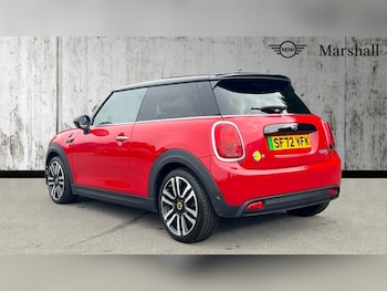 Used MINI Hatch 2022 for sale - 76241590: Photo