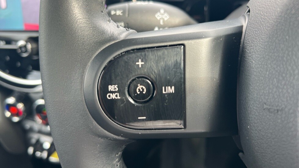 Used MINI Hatch 2022 for sale - 76241590: Photo 31