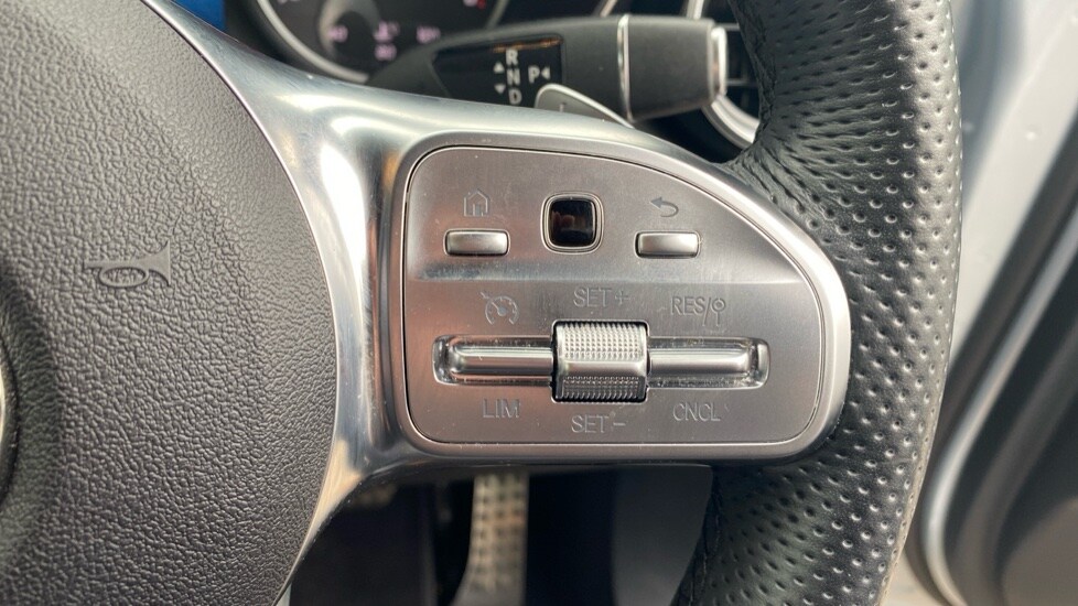 Used Mercedes-Benz GLC 2022 for sale - 76008082: Photo 23