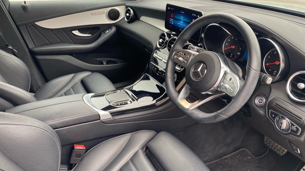 Used Mercedes-Benz GLC 2022 for sale - 76008082: Photo 9