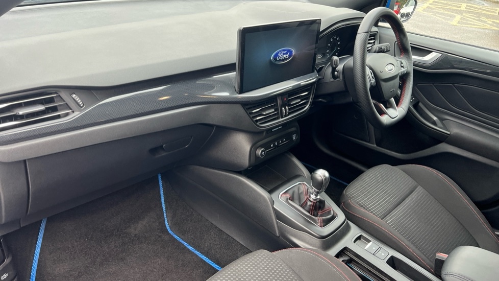 Used Ford Focus 2023 for sale - 76872443: Photo 10