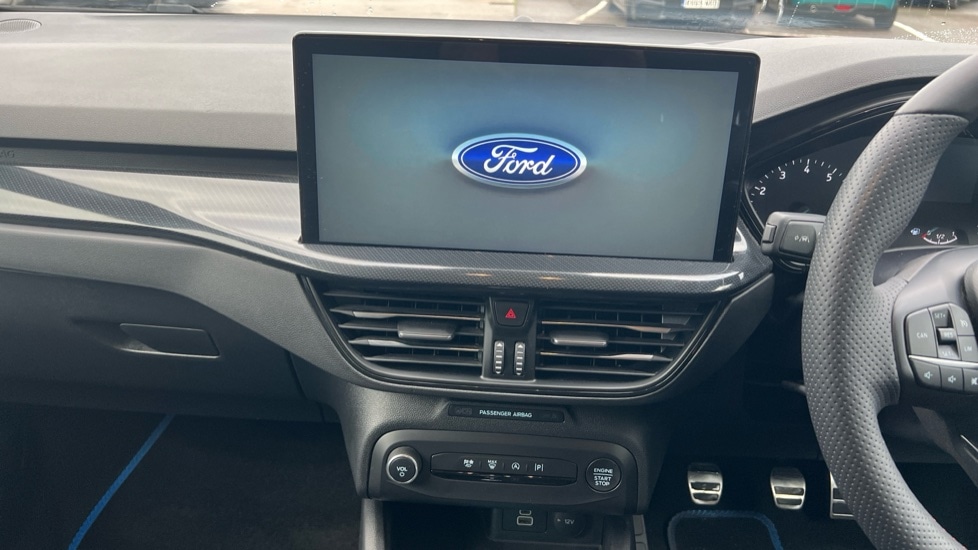 Used Ford Focus 2023 for sale - 76872443: Photo 12